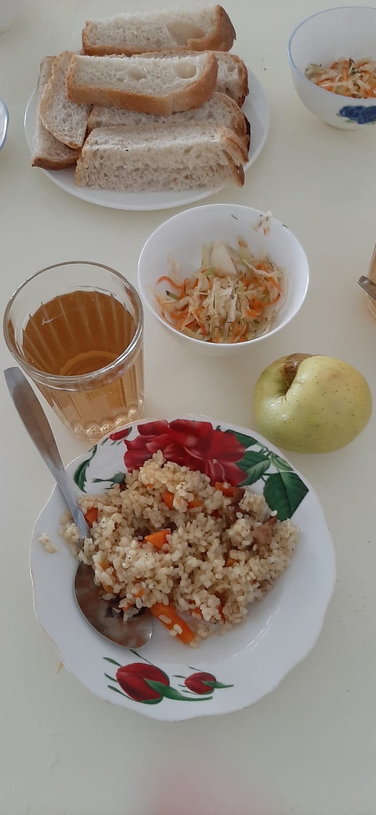 Школьное  питание  5 день. 2 смена